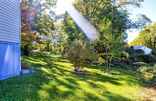 Lincolnton House | Lincolnton Downtown Cottage: w/private backyard