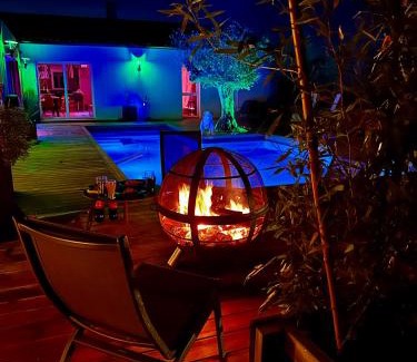 Challans Villa | Lincontournable - Jaccuzi-Piscine-Sauna-Hammam