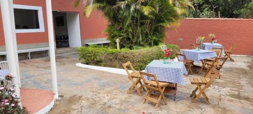 Mairinque House | Linda Chácara com Piscina Churrasqueira e Wi-FI