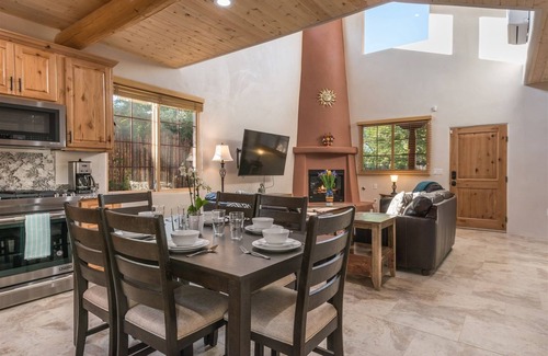 Northeast Santa Fe House | Linda - Walk to The Plaza