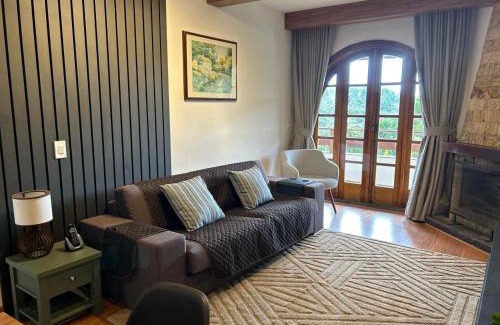 Vila Poran Apartment | Lindo Apartamento Duplex com Vista para Montanha