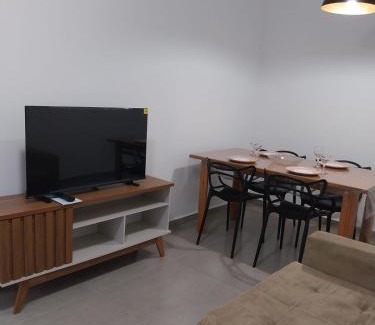 Martim de Sa Apartment | lindo apartamento martim de sá 2 dormitórios piscina pé na areia 32 b