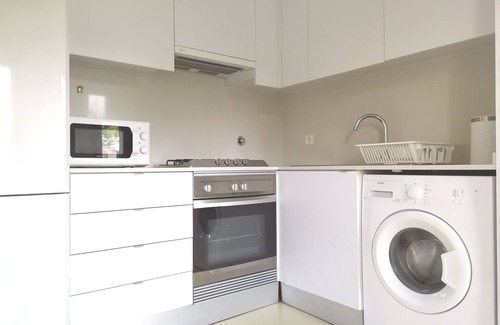 Campo Grande Condo | Lisbon central apartment in Entrecampos