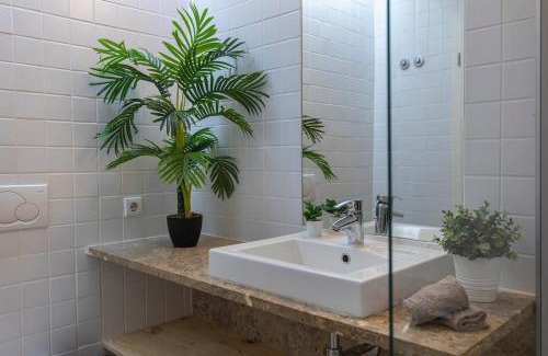 Parque das Nacoes Apartment | Lisbon East Residence