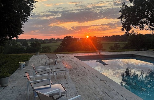 Lexington House | Listing Removed