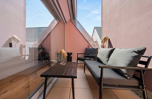 Gruenstadt Apartment | LiT LiVING: Luxus – Box SprIng – Terrasse – Parkplatz