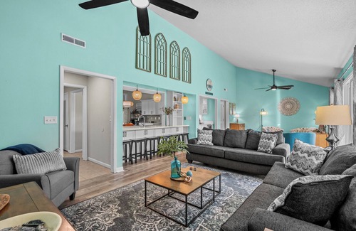 Pawleys Island House | Litchfield Country Club 4 Bedroom/4 Bath Cottage on Golf Course - Pawleys Island