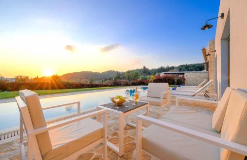 Kavvadades Villa | Lithari Luxury Villas