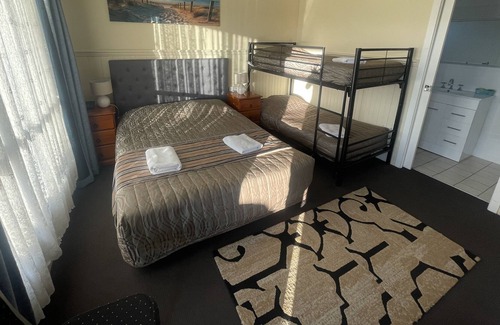 Lithgow Hotel | Lithgow Motor Inn