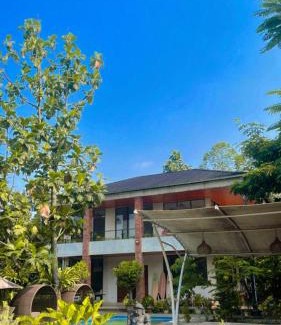Parung Villa | Little Bali Villa