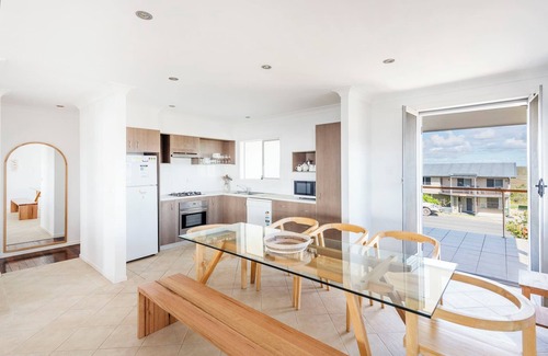 Angourie House | Little Beachies - Oceanstays