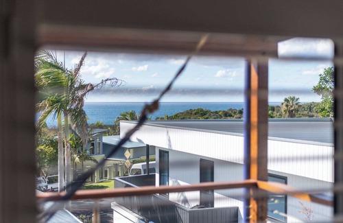 Angourie House | Little Beachies - Oceanstays