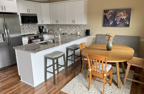 Roaring Gap Condo | Little Beau - A Blueridge Parkway Retreat