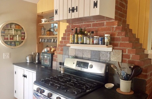 Adamsville House | Little Compton Westport Secluded 5 BR Near Beach and River
