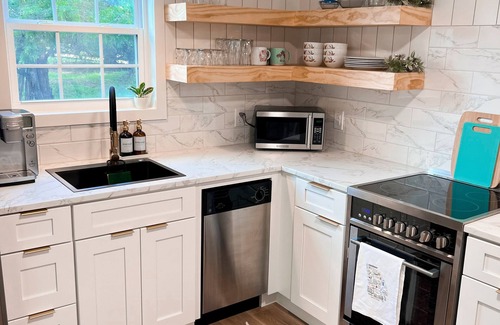 Newnan House | Little Cottage with Pavilion and Fire Pit