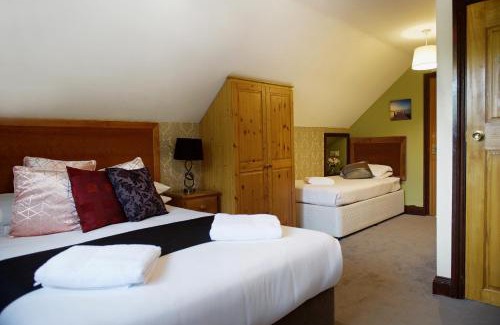 Crawley Hotel | Little Foxes Hotel & Gatwick Airport Parking