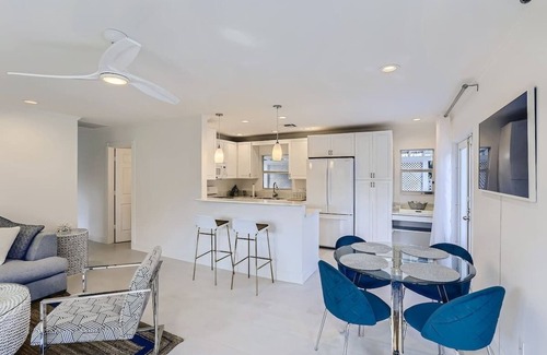 West Palm Beach House | Little Havana - Unwind in a Tropical Garden Retreat with Private Pool