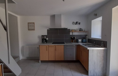 Bersac-sur-Rivalier House | Little house in a hamlet in the Limousin countryside.