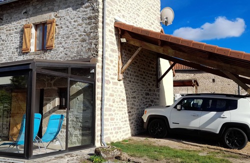 Bersac-sur-Rivalier House | Little house in a hamlet in the Limousin countryside.