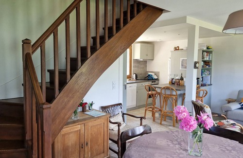 Viviers-du-Lac House | Little house of happiness, large garden, close to the lake. Breathtaking view.