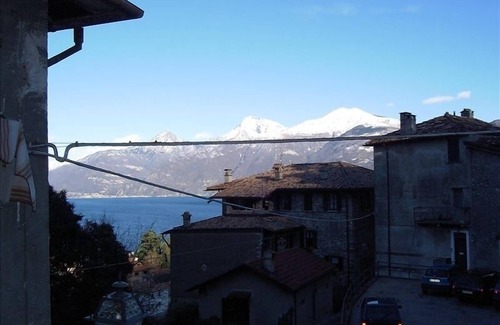 Menaggio House | Little House on the Bridge - See Reviews of charming stays in history!