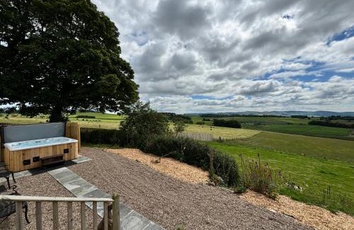 Kirriemuir House | Little Kenny Farmhouse