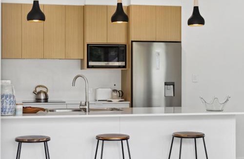 Woolgoolga House | Little Kim Close