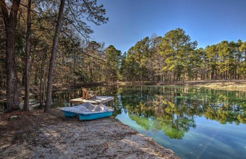 Winnsboro House | Little Lucky Star with Pond, Boat and Pasture View!