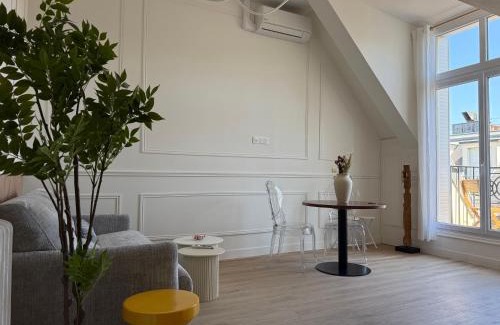 Faubourg-du-Roule Apartment | Little LV1 Au cœur de l'Avenue des Champs-Elysées Arc de Triomphe