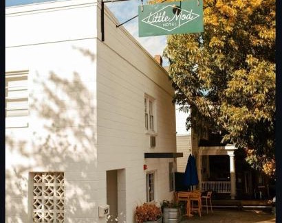 Venable Hotel | Little Mod Hotel at the University