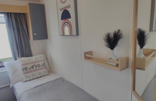 Winestead House | Little Owl - Holiday Home - Caravan Break