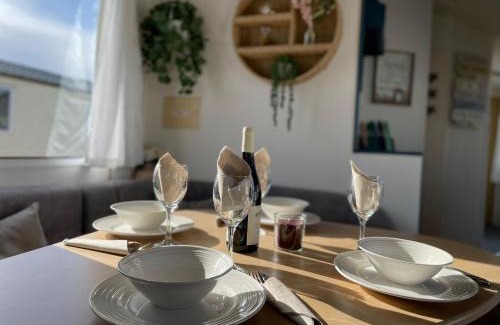 Winestead House | Little Owl - Holiday Home - Caravan Break