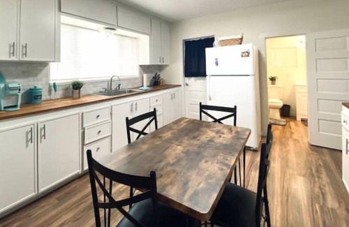 Riddle House | Little Riddles 2 bedroom home