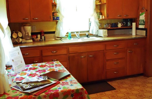 Leon House | Little River Inn Motel & Guest House