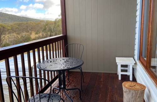 Anglers Reach House | Little Robin Escape - Lakefront - views galore