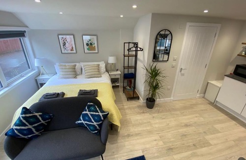 Stanley Apartment | Little Rosslyn