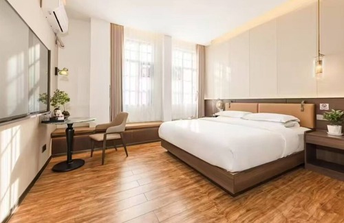 Chenggong Hotel | Liujinsuiyue Hotel