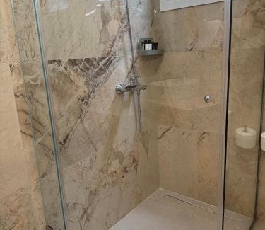 Aspropyrgos Apartment | LIV Aspropyrgos