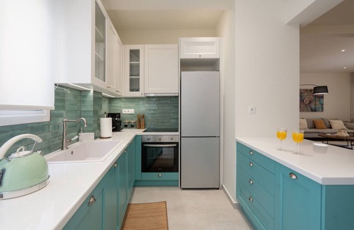 Exarhia Apartment | LIV - Charming 3BD in Athens Vibrant Downtown