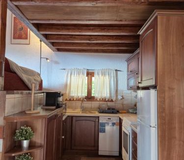 Arachova House | Livadi Hideway Chalet by Ski Alure