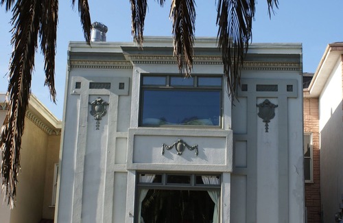 Noe Valley Apartment | Live High Above San Francisco in Noe Valley! Rooftop Sunroom