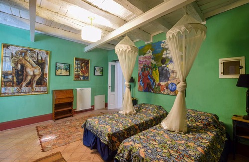 Amantea Apartment | Live in style in this beautiful vacation apartment with sea view in Amantea.