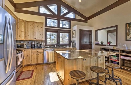 Keystone House | Live Like a local in Keystone! 30 days or more!