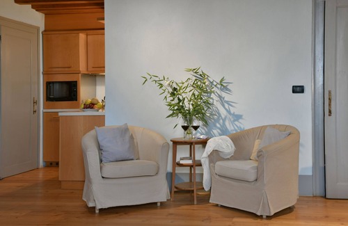 Rovolon Apartment | Live the charme of a 17th century Farmhouse in a romantic studio