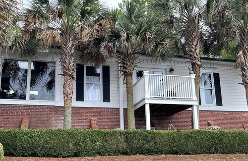 Chapin House | Live The Island Life
