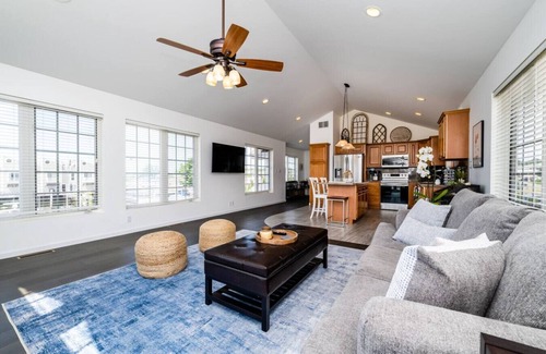 New Buffalo Condo | Live the marina life in New Buffalo!