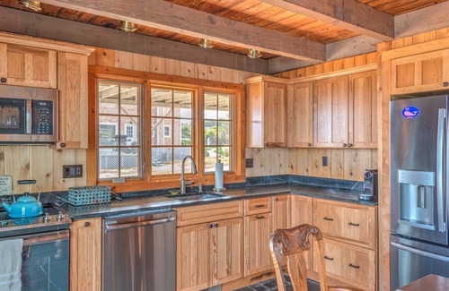 Culloden Shores House | Live your best life steps from the beach in this classic Montauk beach house!