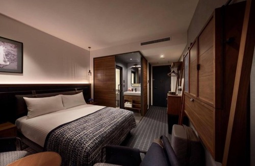 Azabu-Juban Hotel | Lively Double Room Room only Nonsmoking throughout the building/Minato-ku Tokyo