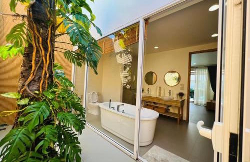 Pak Nam Pran Villa | Lively Holiday Home
