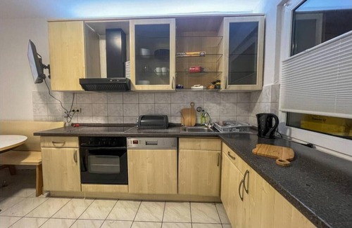 Marxloh Apartment | Livemore24 - Apartment 5 in Duisburg 24/7 check-in